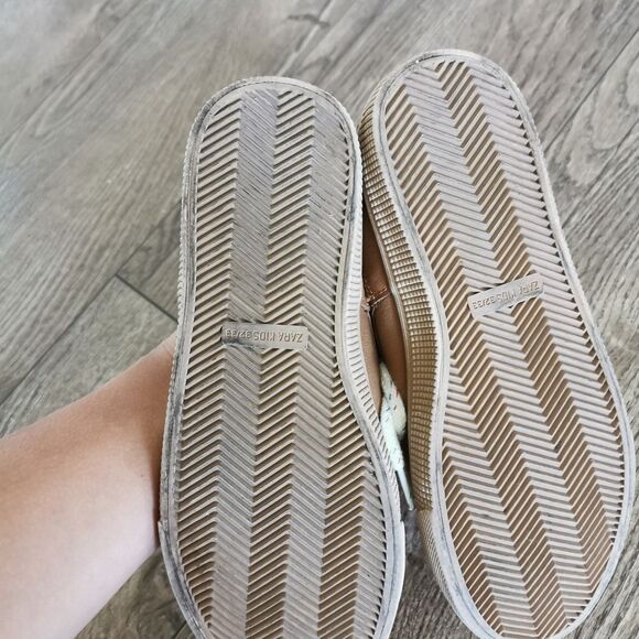 Zara boys shoes 32/33 or size 1 - Picture 4 of 6
